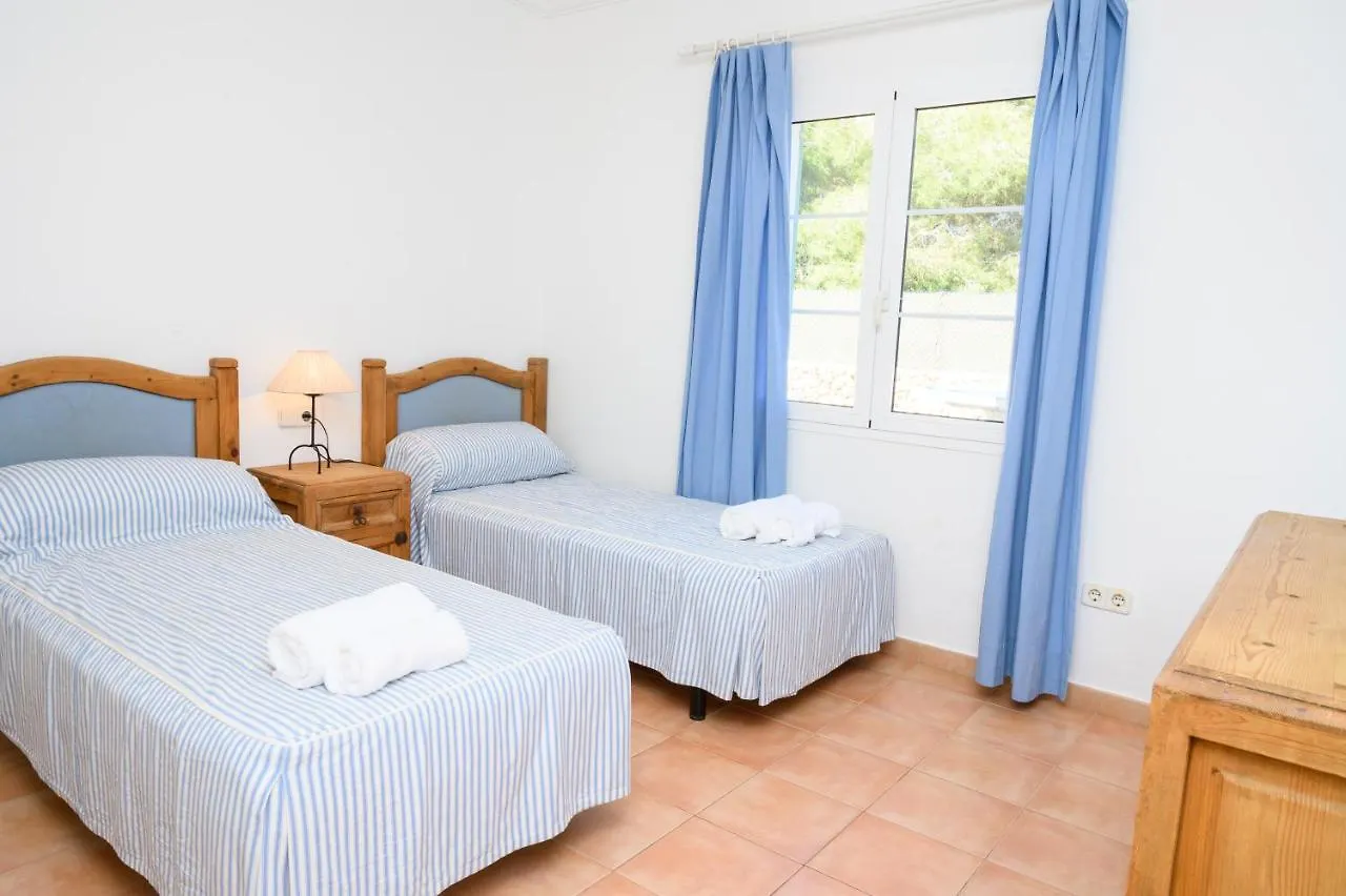 Quite Villa With Private Pool In Binibeca